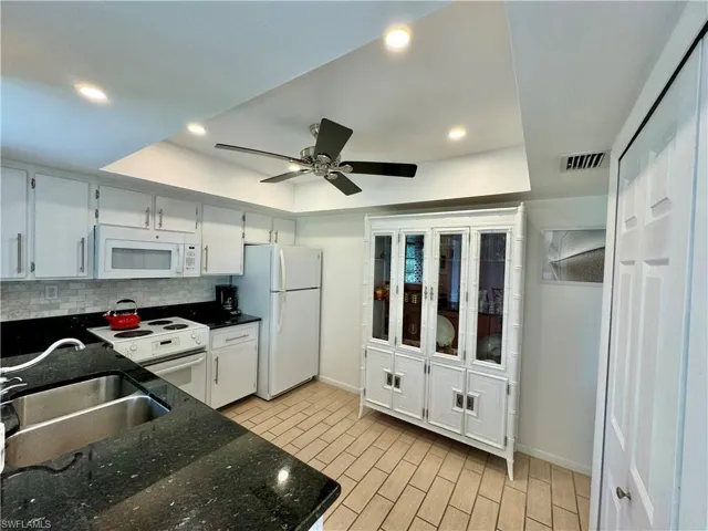 3645  Boca Ciega  DR, Naples, FL 34112