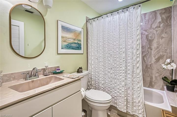 Guest-Bath