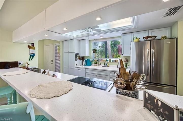 Kitchen-from-Bar-Right