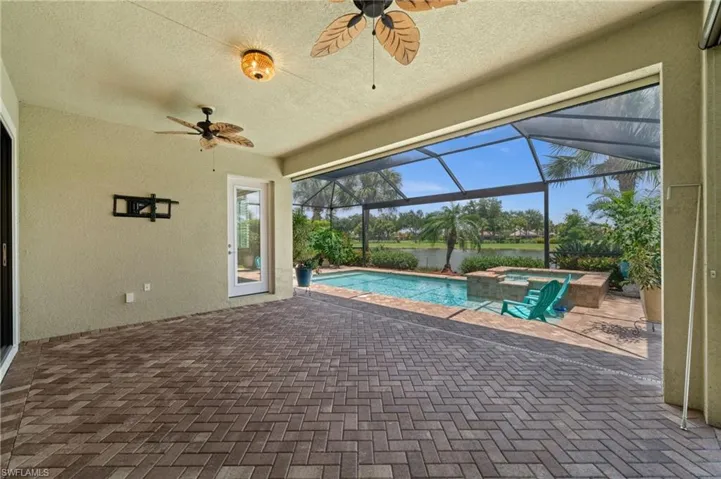 10259 Ashbrook Ct, Fort Myers, Florida 33913