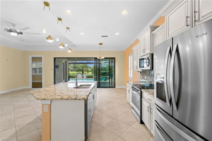 10259 Ashbrook Ct, Fort Myers, Florida 33913