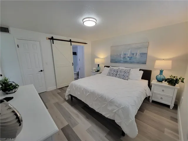 200 Forest Lakes Blvd 111, Naples, Florida 34105