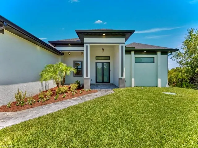 1023 Bank Ave S, Lehigh Acres, Florida 33974