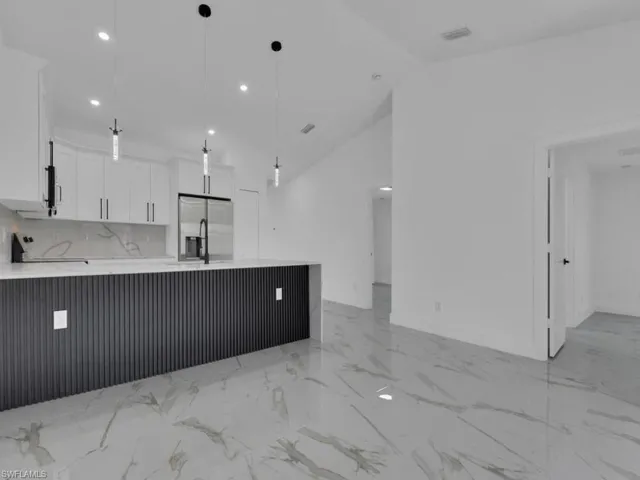 4745 13th St Sw, Lehigh Acres, Florida 33973