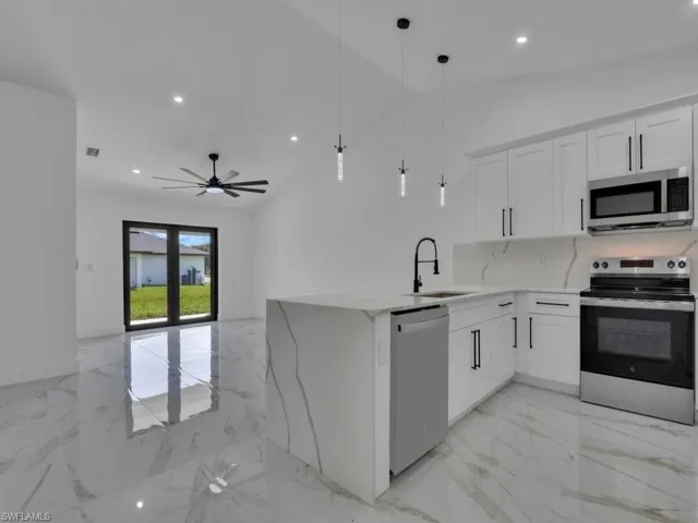 4745 13th St Sw, Lehigh Acres, Florida 33973
