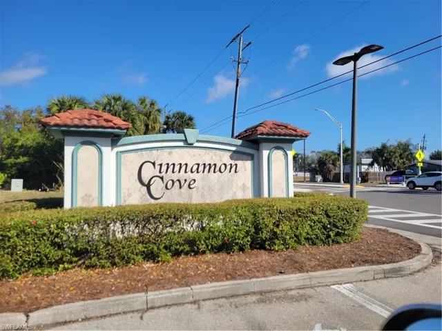 Beautiful Cinnamon Cove. A very Active gated Community