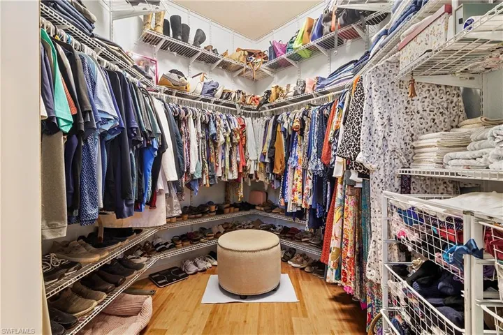 Walk-in Closet