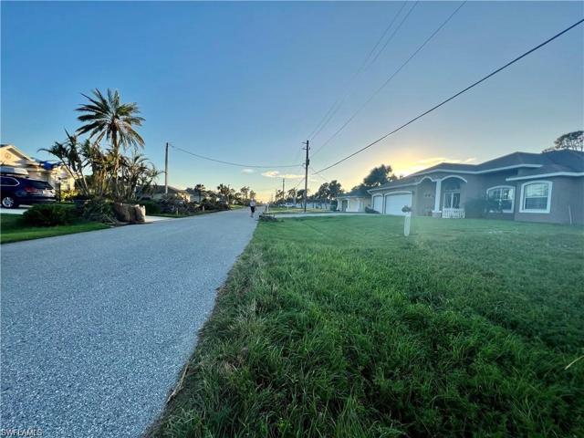 11 Long Meadow CT, ROTONDA WEST FL 33947