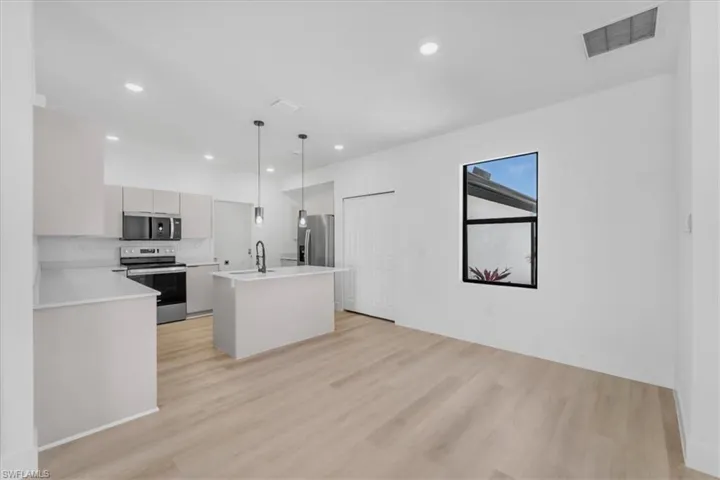 9020 N Indio  CIR, Labelle, FL 33935