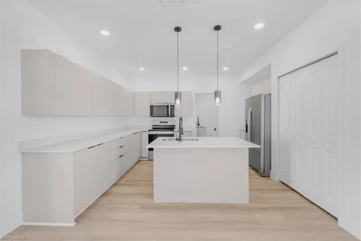 9020 N Indio  CIR, Labelle, FL 33935