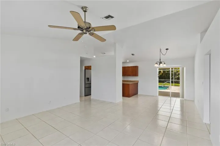 1514 Ne 2nd St, Cape Coral, Florida 33909
