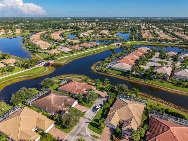 8677 Erice Ct, Naples, Florida 34114