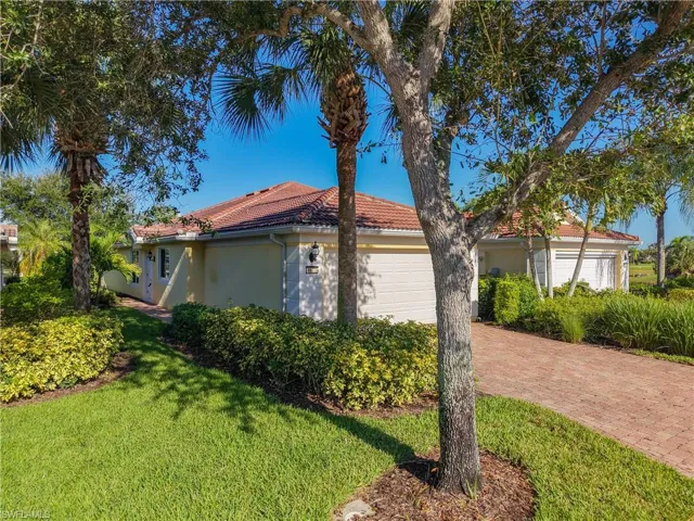 8677 Erice Ct, Naples, Florida 34114