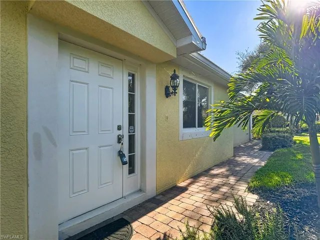 8677 Erice Ct, Naples, Florida 34114