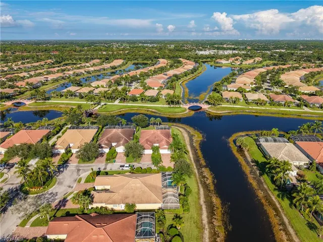 8677 Erice Ct, Naples, Florida 34114