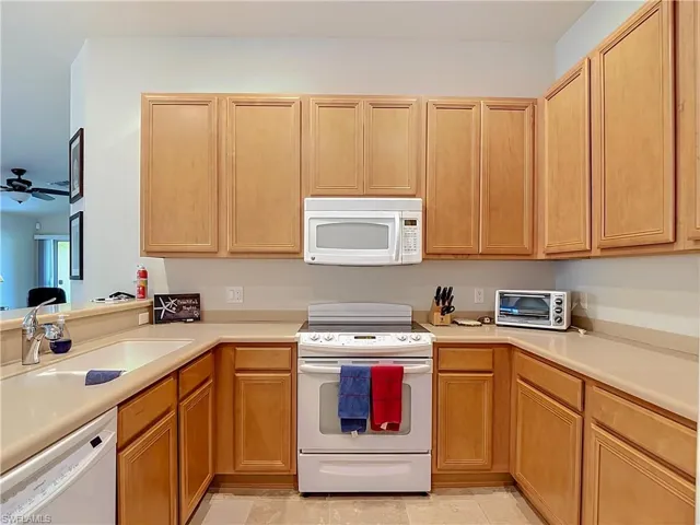 8677 Erice Ct, Naples, Florida 34114