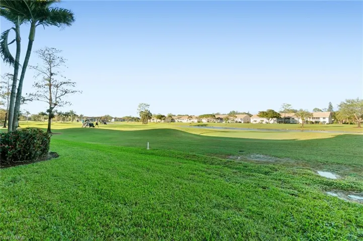 Gorgeous lake and golf course views