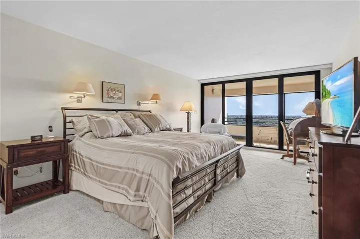 5260 S Landings Dr # 802, Fort Myers, Florida 33919