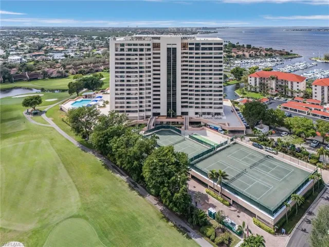 5260 S Landings Dr # 802, Fort Myers, Florida 33919