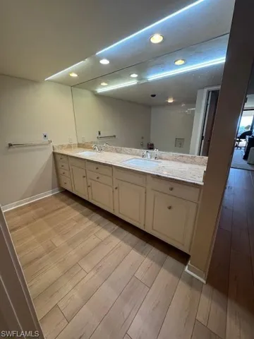 5260 S Landings Dr # 802, Fort Myers, Florida 33919