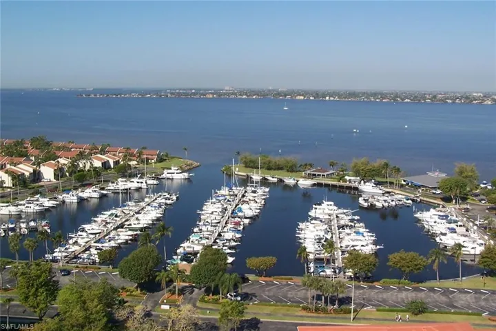 5260 S Landings Dr # 802, Fort Myers, Florida 33919