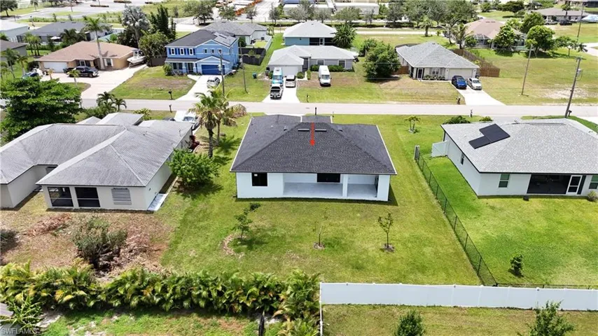 2827 Sw 2nd Ln, Cape Coral, Florida 33991
