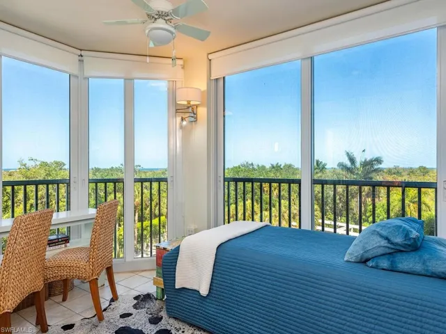 Glassed in lanai, relax and enjoy the panoramic views