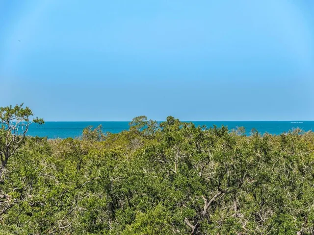 Ribbon Gulf views!