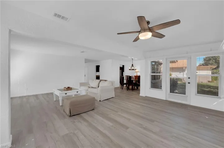 5584 Buring Ct, Fort Myers, Florida 33919