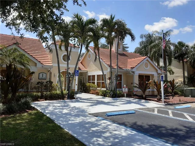 Club house/fitness center