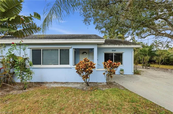 2347  Harbor  RD, Naples, FL 34104