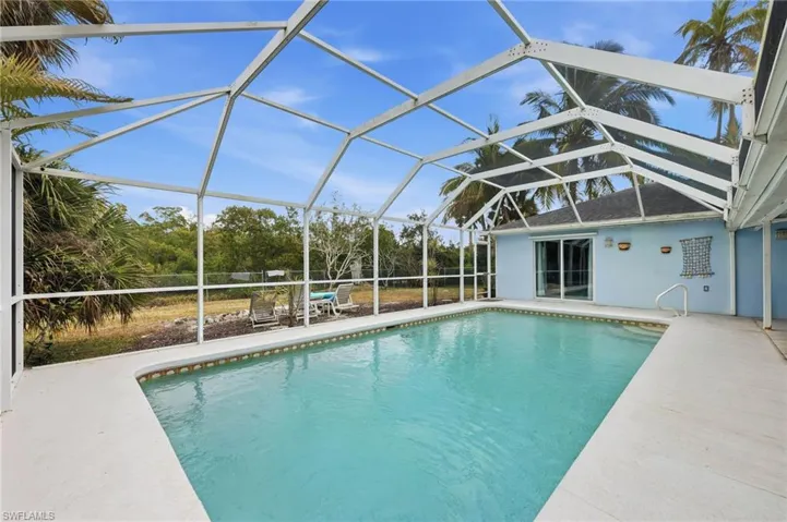 2347  Harbor  RD, Naples, FL 34104