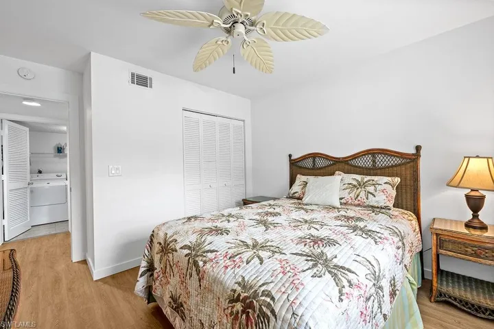 5985 Bloomfield CIR # D203, NAPLES FL 34112