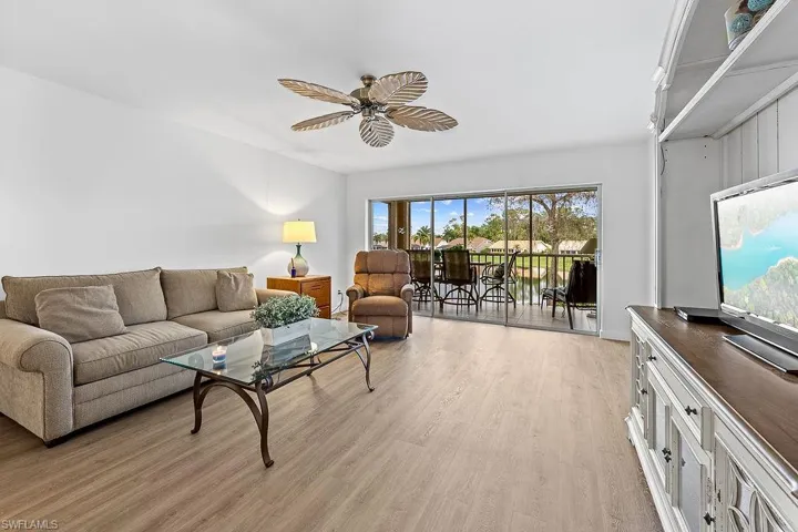 5985 Bloomfield CIR # D203, NAPLES FL 34112