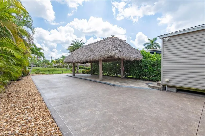5221 Marsh Mallow Trl, Fort Myers, Florida 33905
