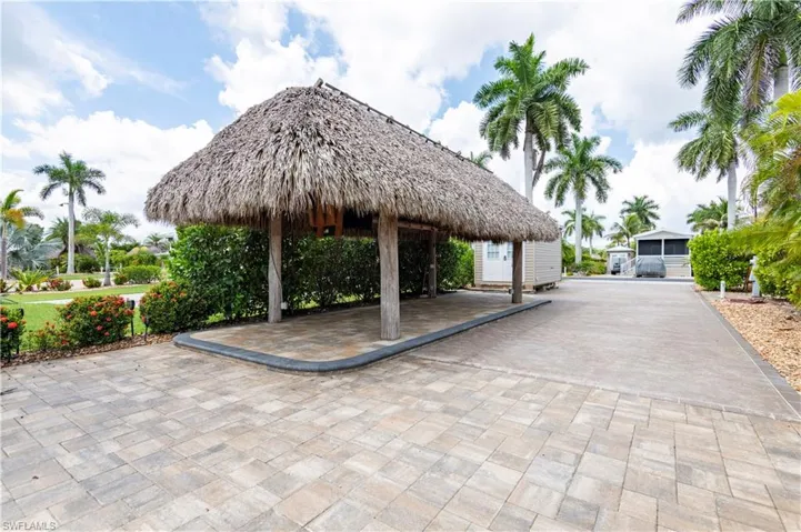5221 Marsh Mallow Trl, Fort Myers, Florida 33905