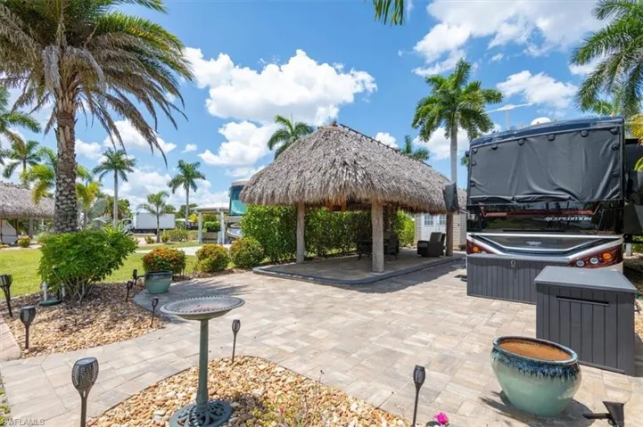 5221 Marsh Mallow Trl, Fort Myers, Florida 33905