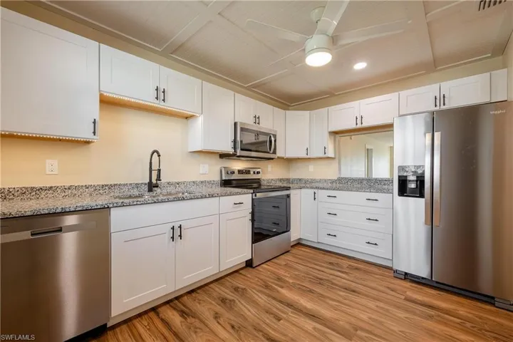 1526  Myerlee Country Club  BLVD, Fort Myers, FL 33919