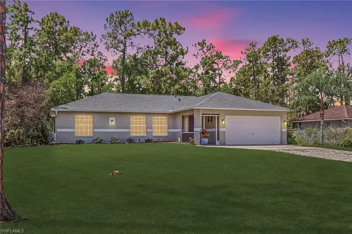 3360  2nd NE AVE, Naples, FL 34120