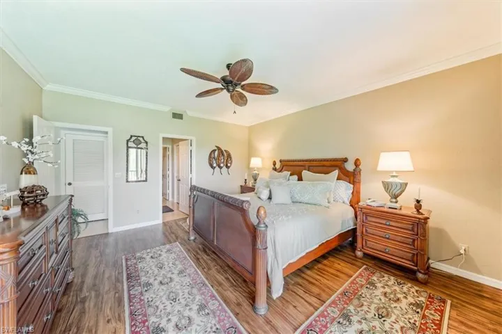 42  Cypress View  DR, Naples, FL 34113