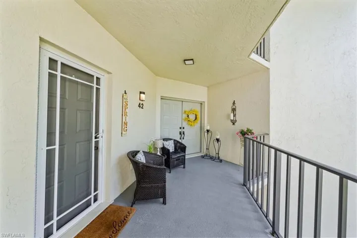42  Cypress View  DR, Naples, FL 34113