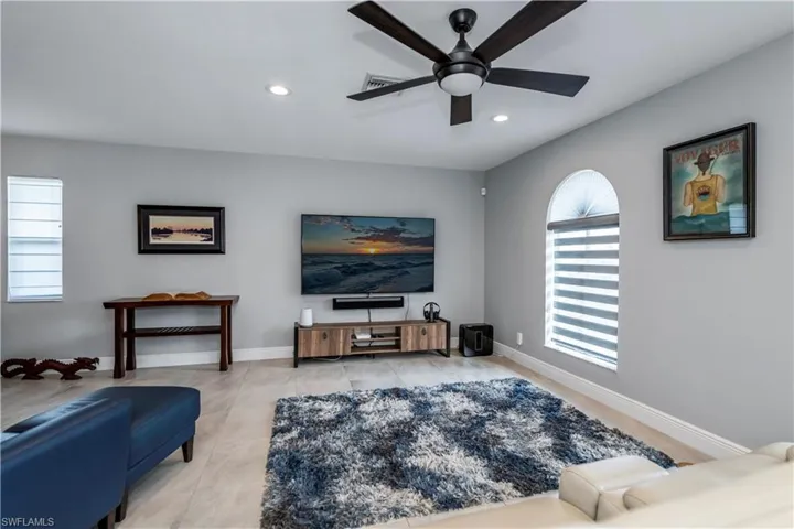 3522 SE 18th  AVE, Cape Coral, FL 33904