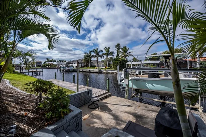 3522 SE 18th  AVE, Cape Coral, FL 33904
