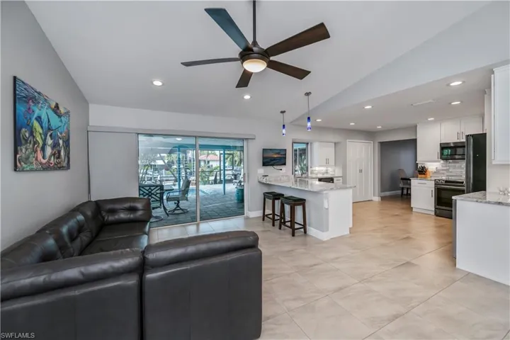 3522 SE 18th  AVE, Cape Coral, FL 33904
