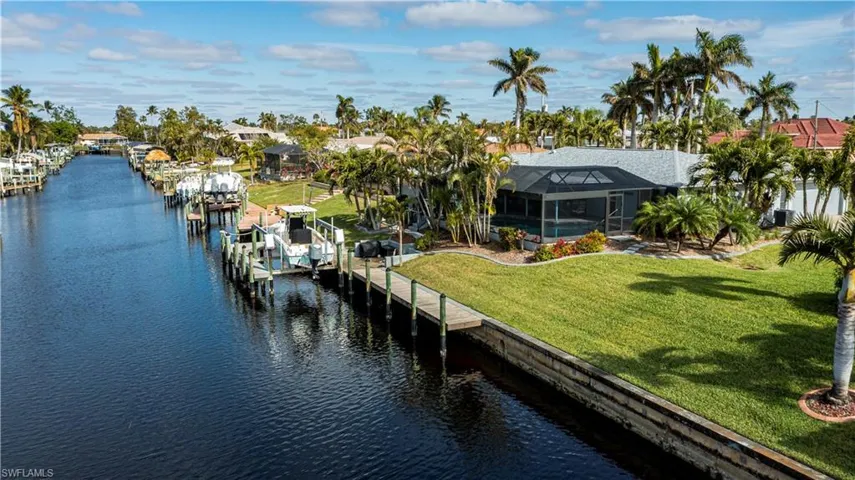 3522 SE 18th  AVE, Cape Coral, FL 33904