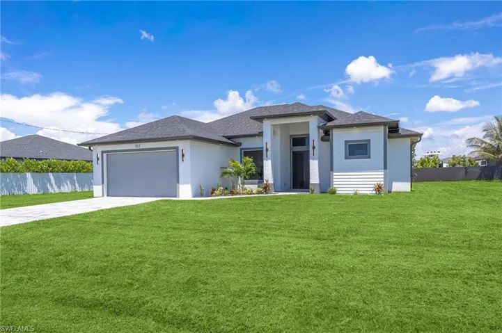 707 Nw 7th Pl, Cape Coral, Florida 33993