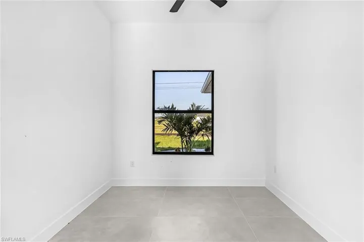 707 Nw 7th Pl, Cape Coral, Florida 33993
