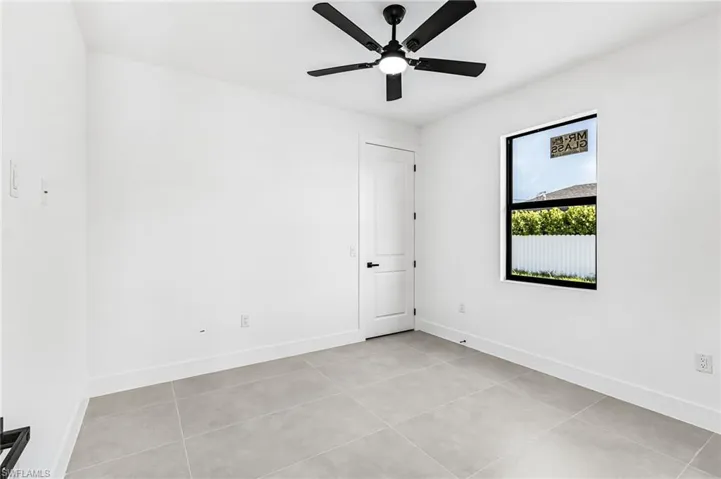 707 Nw 7th Pl, Cape Coral, Florida 33993