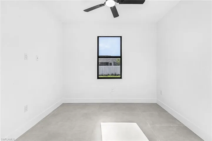 707 Nw 7th Pl, Cape Coral, Florida 33993