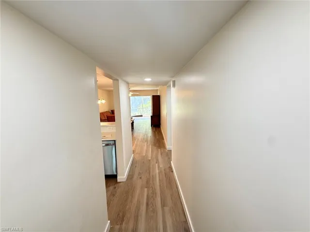 3491 County Barn Rd 103, Naples, Florida 34112